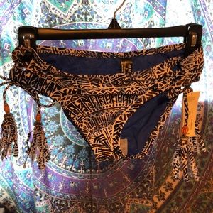 TOP ALSO INSHOP NWT Tribal Swimsuit Bikini Bottom